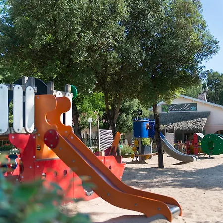 Camping Officiel Siblu Le Bois Dormant-2